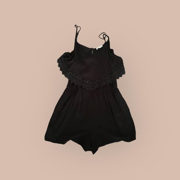 Cute Black Romper From Garage - Picture 2 of 4